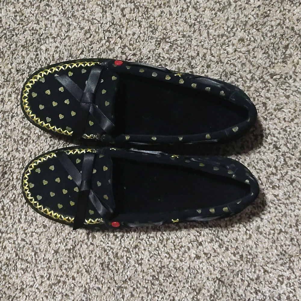 Girls UGG slipper shoes